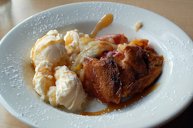 Peach cobbler with vanilla ice cream at City Hall Diner